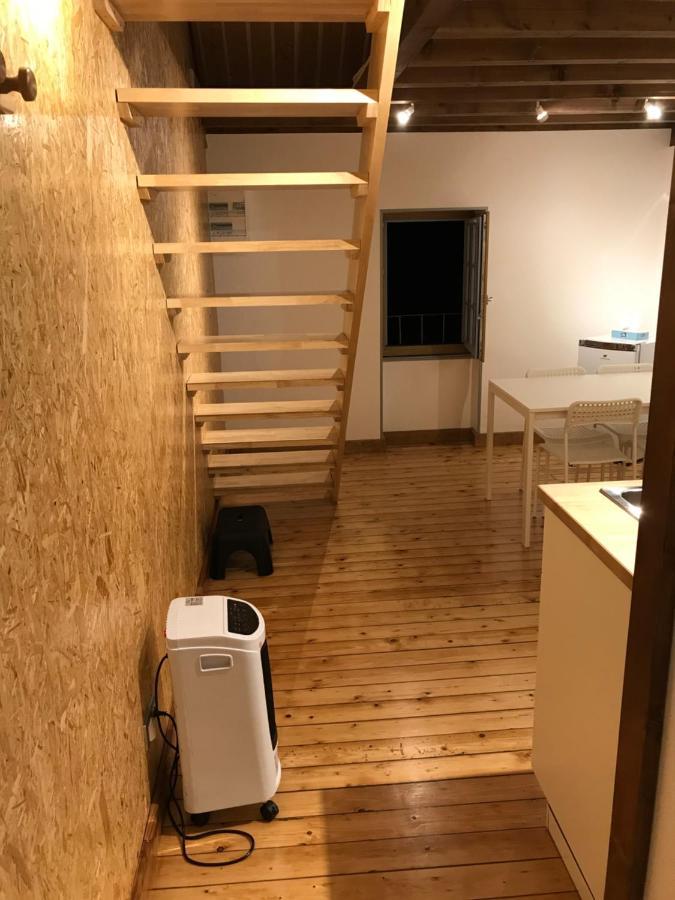 Studio De 35M2 Au Centre De Cusset Exteriör bild